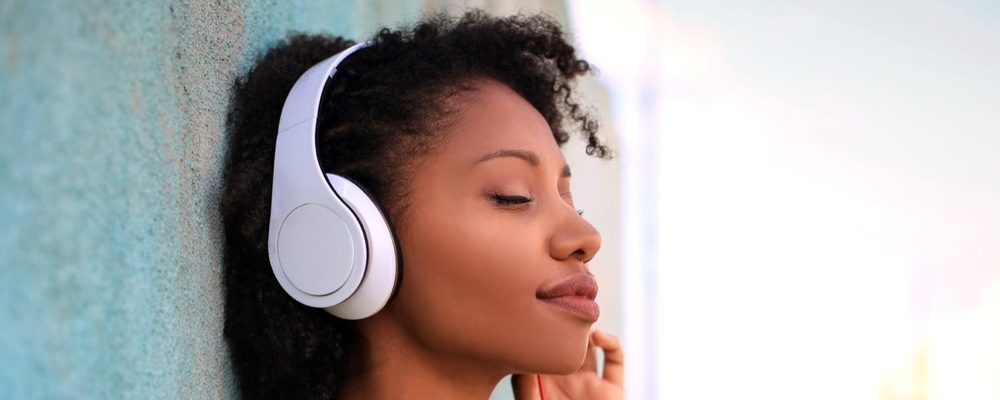 The Best Headphones and Noise Cancelling Headphones